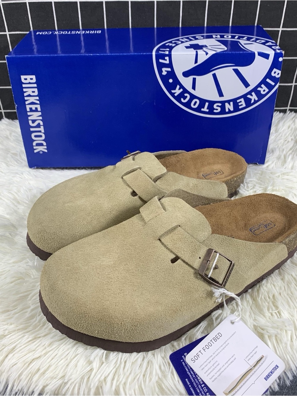 NWT Birkenstock Boston Soft Footbed Suede Clog Slipper